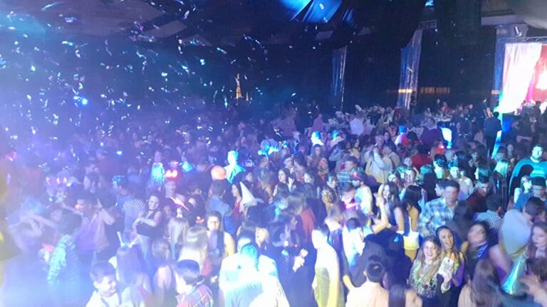 FIESTA ANIVERSARIO – Las puertas del Gimnasio de abrirán a las 20 y 15 hs.