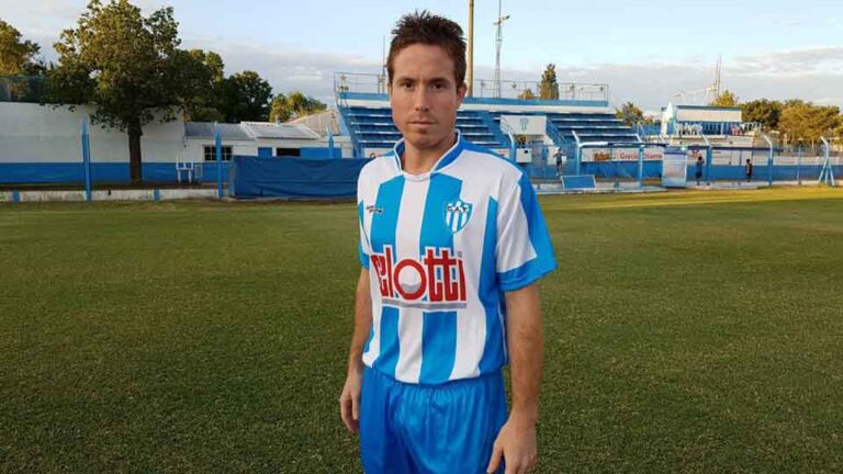 Emanuel Campos sigue en Trebolense en 2020