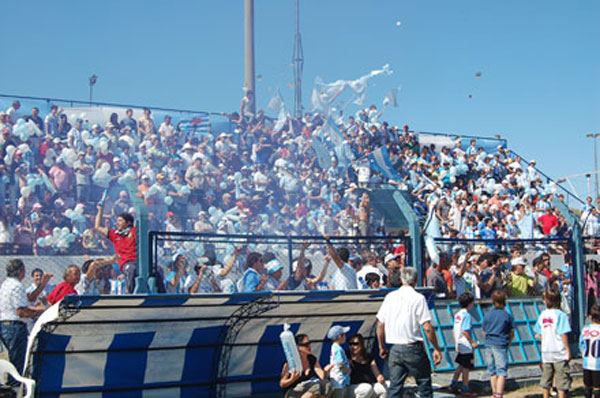 COMUNICADO OFICIAL – Clásico sin pirotécnia