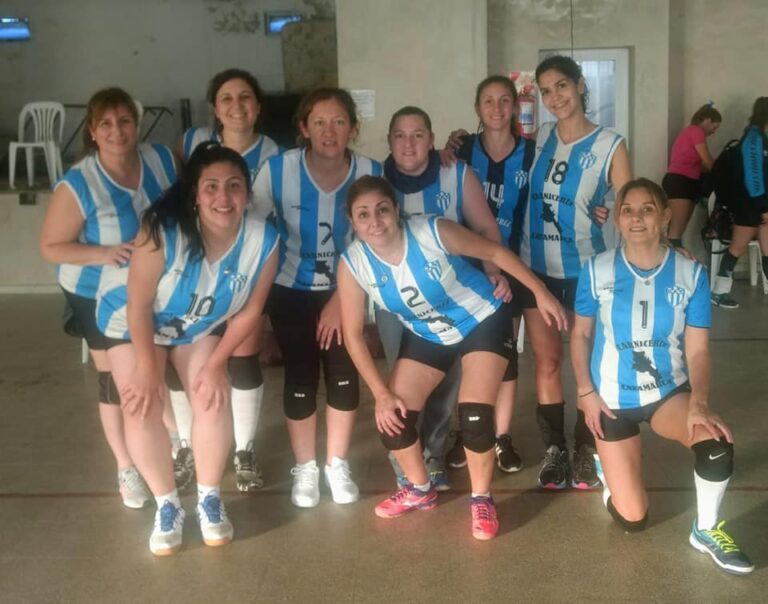 El Maxi Voley jugó en Santa Clara de la Buena Vista