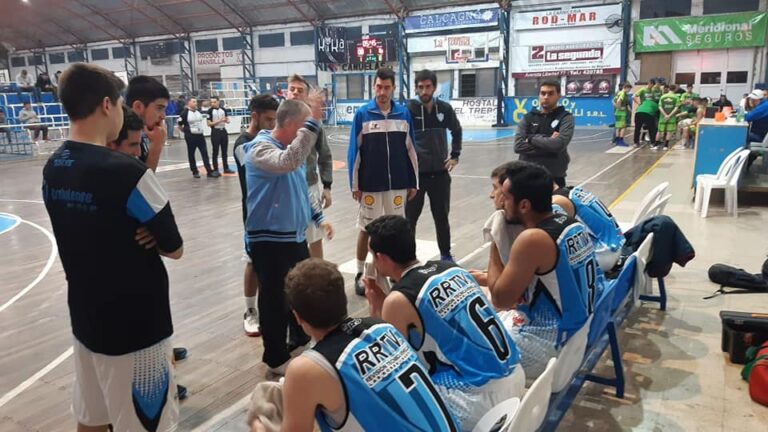 BASQUET – El «Cele» cayó cuando tocaba la chicharra