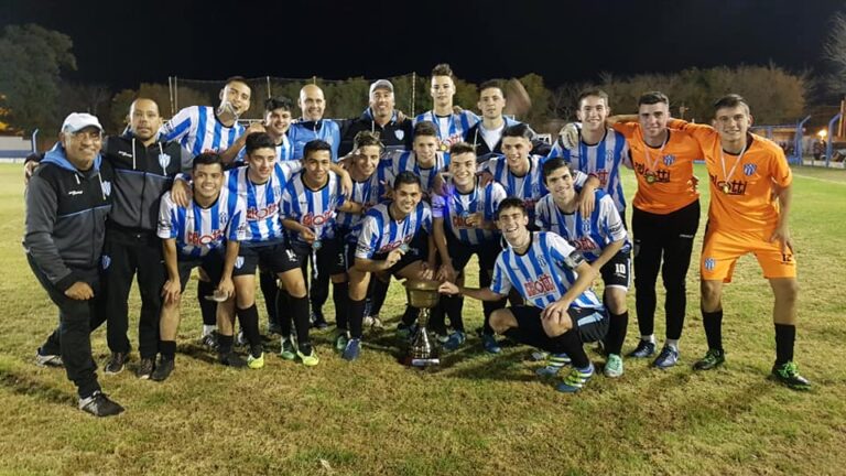 TREBOLENSE CAMPEON DE RESERVA – El poder sagrado de los pibes