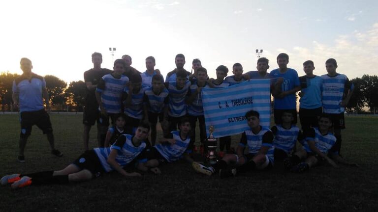 Mutual CAT campeón de la Copa de Bronce