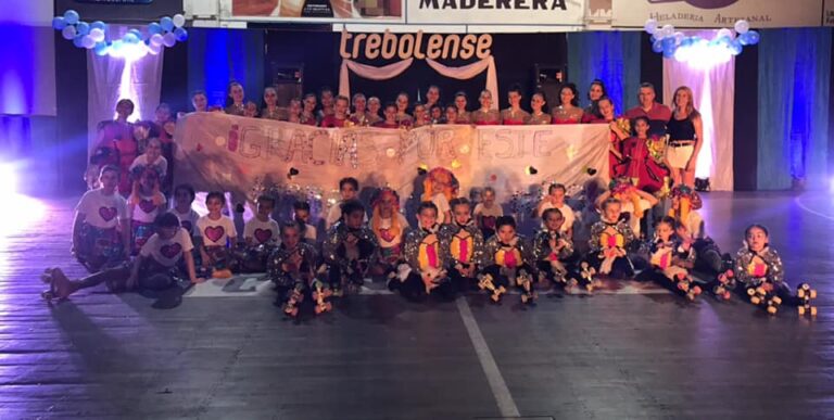 PATIN ARTISTICO – «El baúl de los recuerdos» brilló sobre ruedas en el Edgar Degano