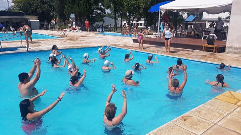 Aqua Gym y Zumba con clases abiertas a todo público