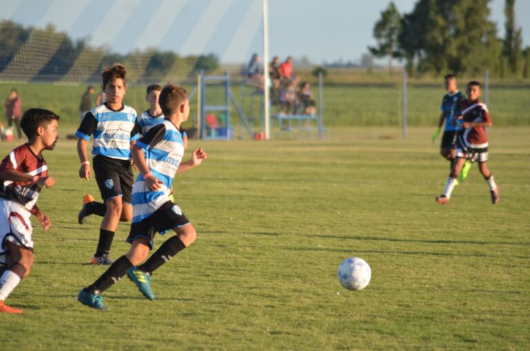FÚTBOL INFANTIL –  Más horarios de “Cebollitas”