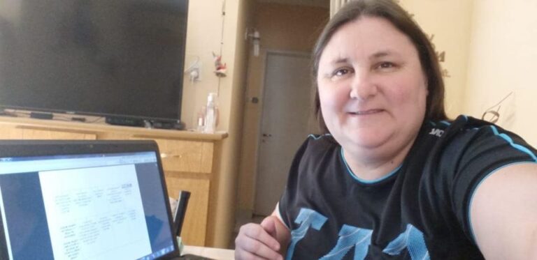 FUSSERO Y EL VOLEY EN TIEMPOS DE CORONAVIRUS – «Mnadamos planillas y trabajamos día a día con las alumnas»