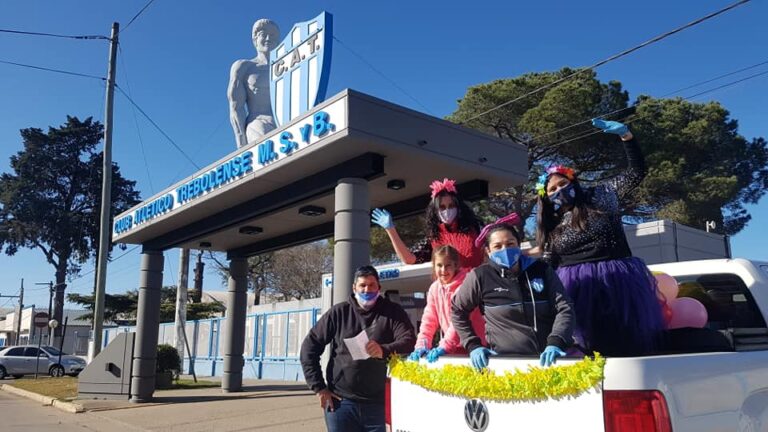 La espectacular campaña del juguete nacida en el Manitos Traviesas