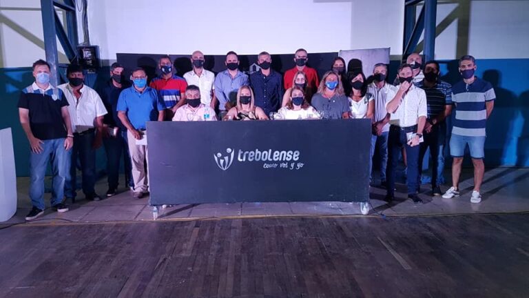 La flamante Comisión Directiva de Trebolense