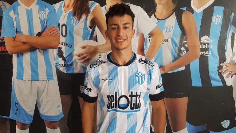 Trebolense incorporó a Lucas Cubillas