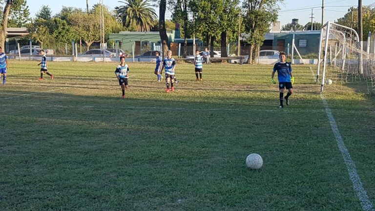 FUTBOL INFANTIL – Se completó la visita a Unión en amistosos