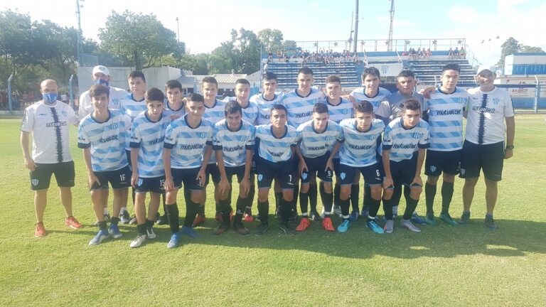 MIERCOLES 24 – Trebolense se mide con Piamonte en Inferiores