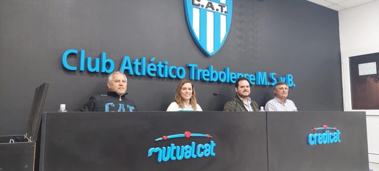 Así se presentó en sociedad la obra del piso del gimnasio Edgar Degano