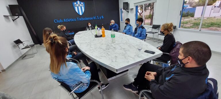 Se realizó la primera charla de «Tiempo de escucharnos»