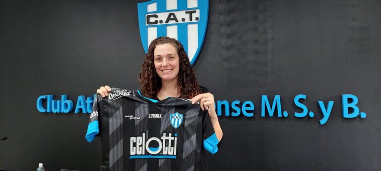 LUISINA COSTAGRANDE – «Me encantaría vivir en El Trébol para que mi hijo palpite la bestialidad que es este club»