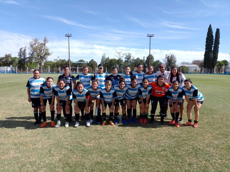 El femenino es puntero, invicto y sigue con la valla sin goles