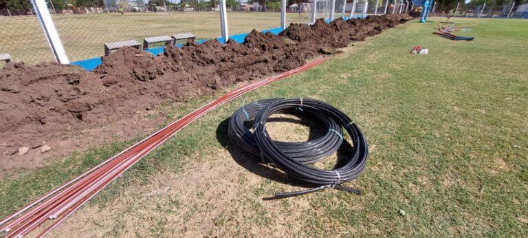 Nuevo proyecto de red de agua corriente y de agua potable para todo el club