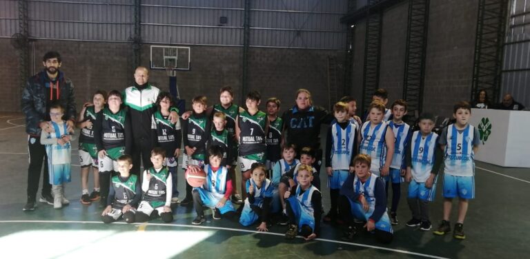 Trebolense visitó a El Expreso en formativas de básquetbol