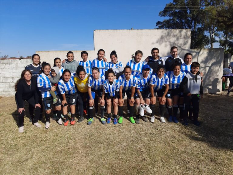 FUTBOL FEMENINO – Trebolense ganó y se prende bien arriba