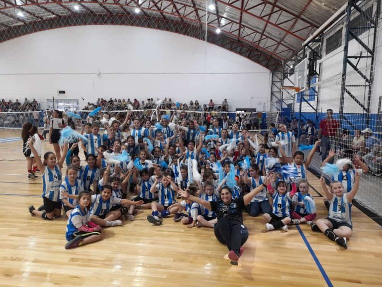 Notable encuentro de Mini Voley en Trebolense