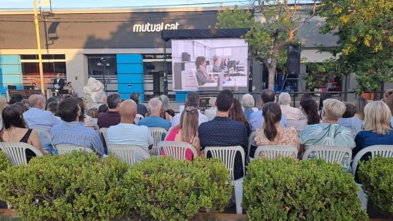 Mutual CAT inauguró su flamante casa central