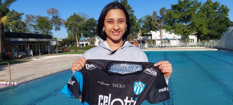 Victoria Caballero se despide de Trebolense soñando con River Plate