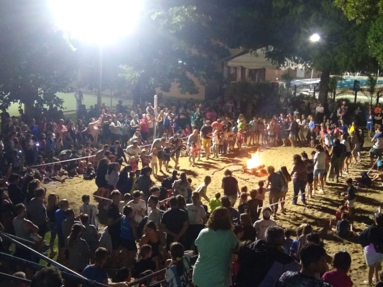 ¡Estupendo campamento de cierre de colonia!