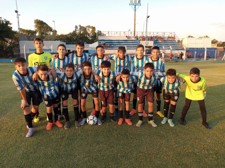 INFERIORES – Trebolense recibió a San Martín con amistosos