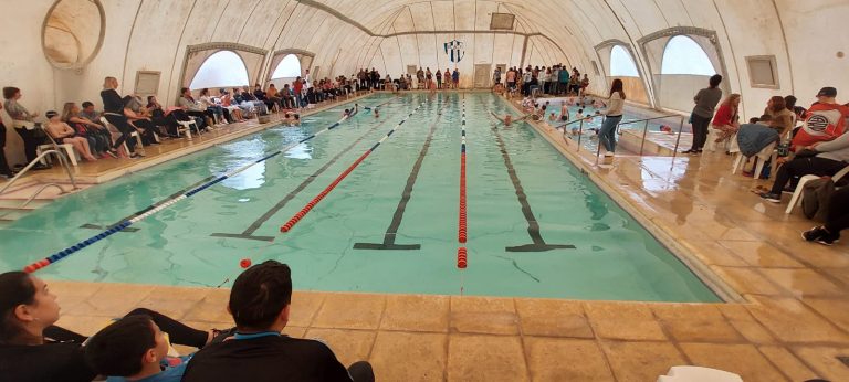 Estupendo encuentro de natación en Trebolense