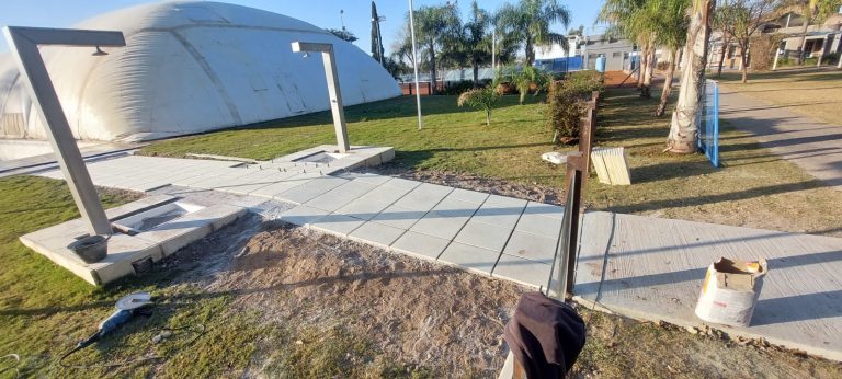 Avanzan las obras en el complejo de piletas de Trebolense