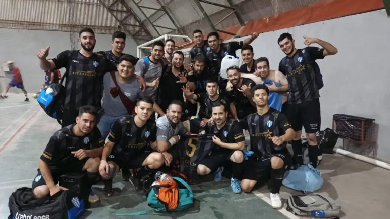 Trebolense se quedó con el clásico de futsal y es semifinalista