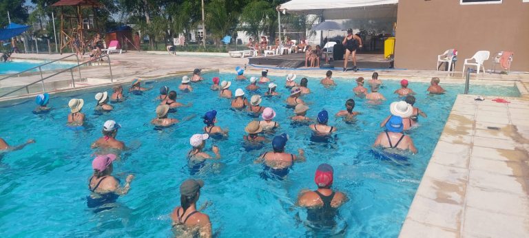 ¡Trebolense celebró un gran encuentro de aqua gym!