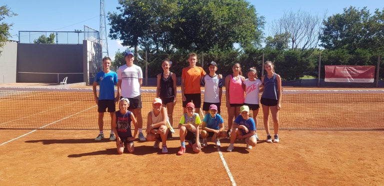 SMASH TENIS – La intensa pretemporada de tenis del «Cele»