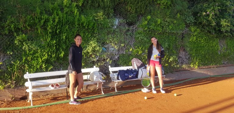 NOTABLE DESEMPEÑO – Los tenistas del «Cele» la rompieron en Santa Fe y Rosario