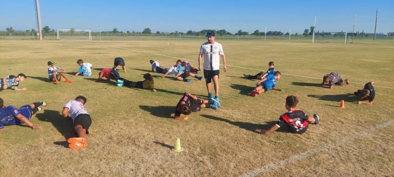 FUTBOL INFANTIL – Las inferiores ya entrenan a pleno