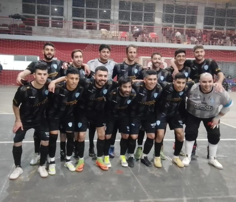 ¡A semis e invictos!