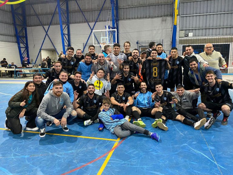 FUTSAL – ¡Trebolense se lució con una goleada y es finalista!