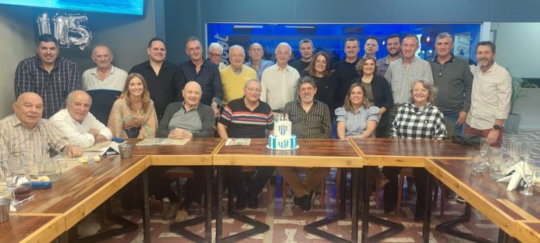 Trebolense festejó el cumple agasajando a los presidentes y socios vitalicios