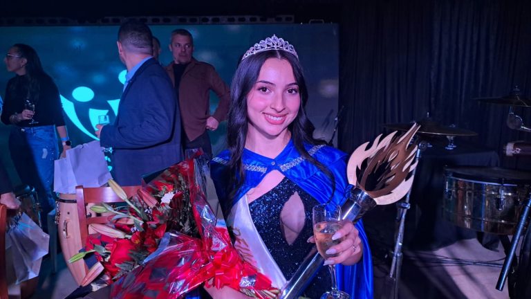 SANTI ANSALDI – «Cuando me propusieron ser reina del deporte no lo dudé»