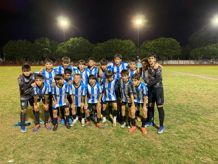 ¡La Novena pasó a semi con una goleada!