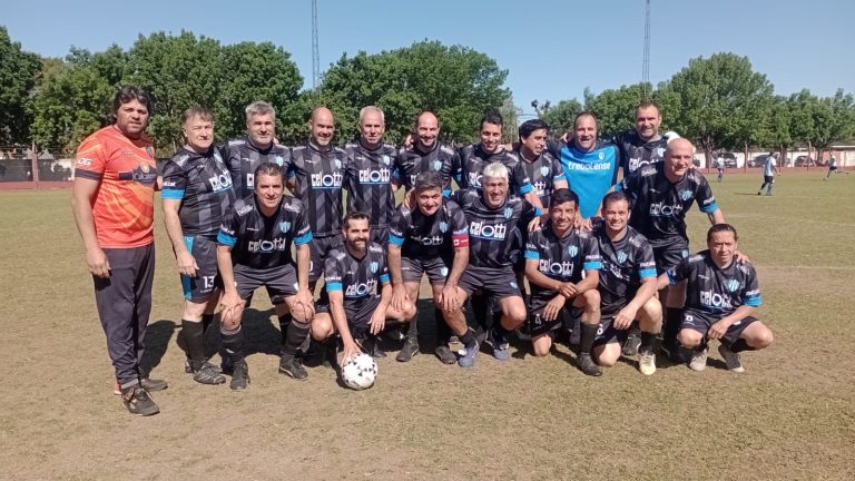 Buena victoria de Trebolense en el Senior