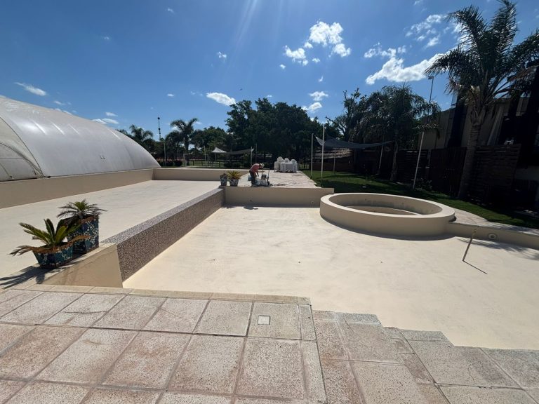 Trebolense pone a punto su pileta para una gran temporada de verano